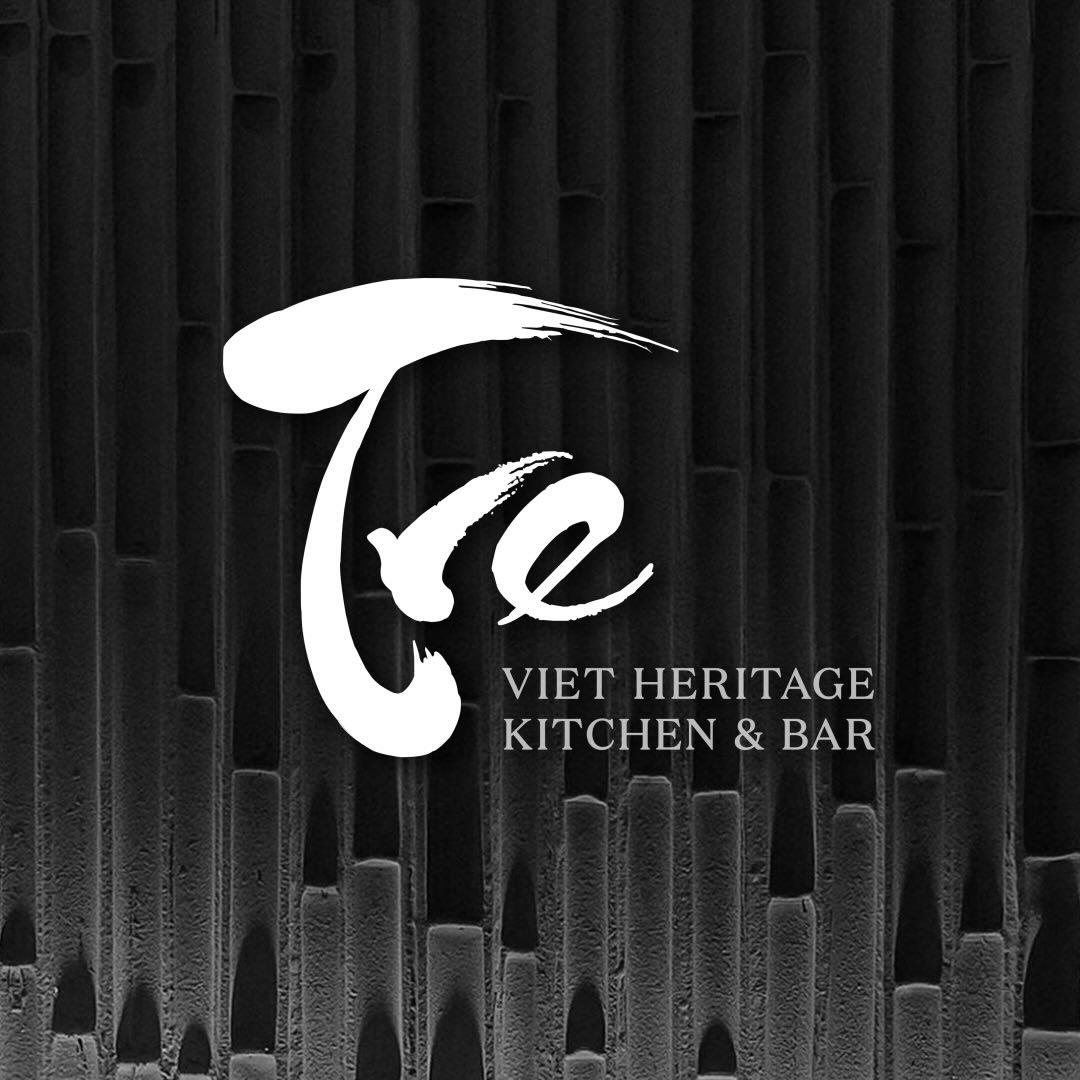 TRE Restaurant logo